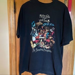 RARE!  Vintage Smashing Pumpkins concert T-shirt